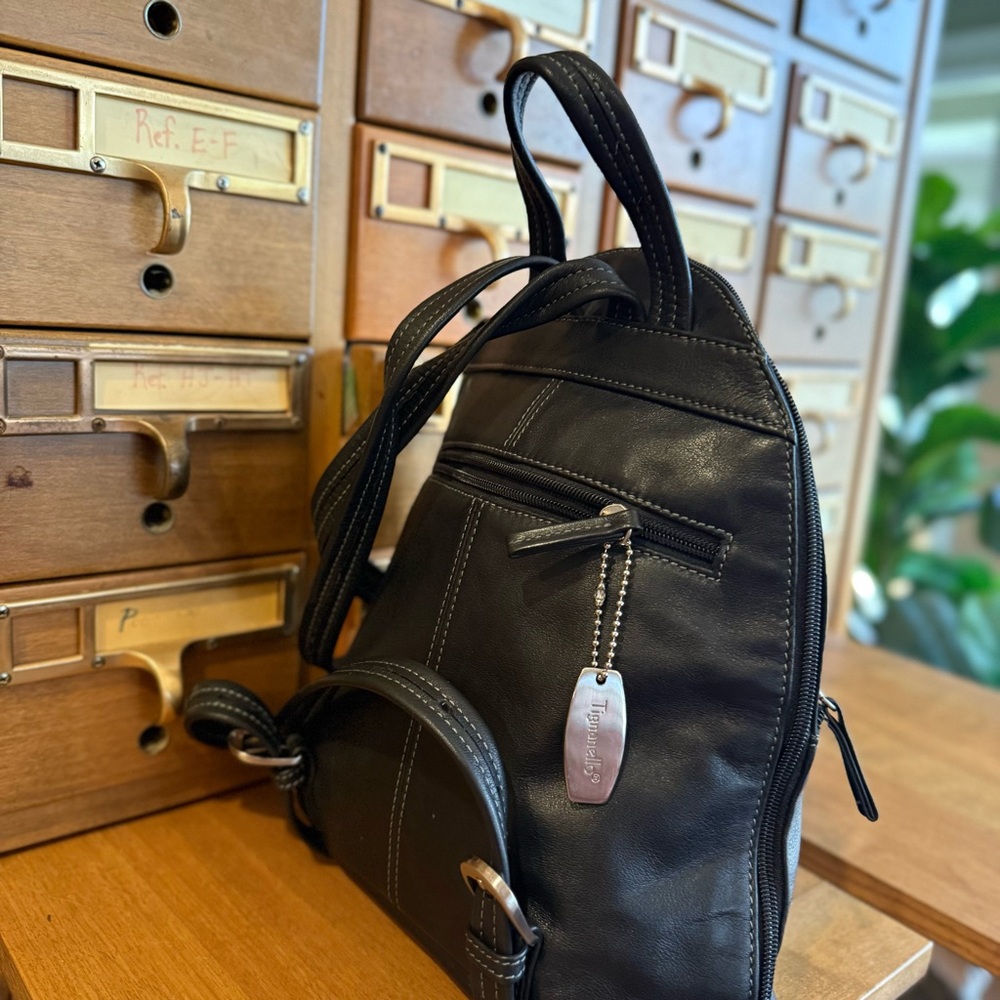 Tignanello Black Leather Backpack - Picture 3 of 16